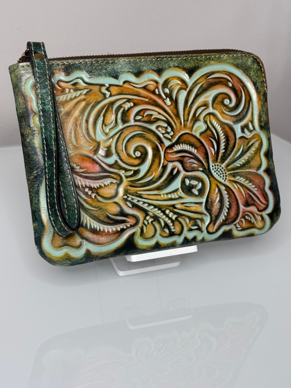Patricia Nash Leather Embossed Floral Green Wristlet Travel Bag Zipper